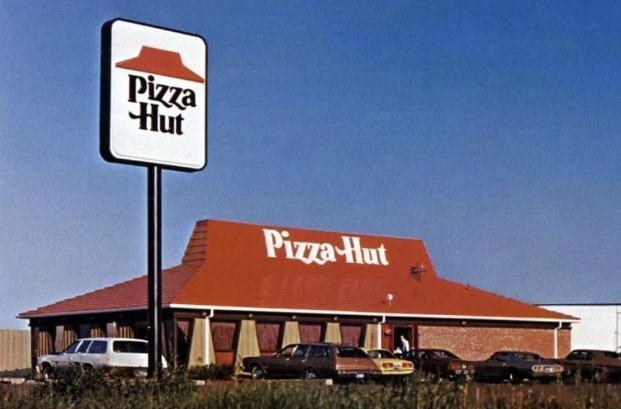 Pizza Hut - multiple (Gary Compton)